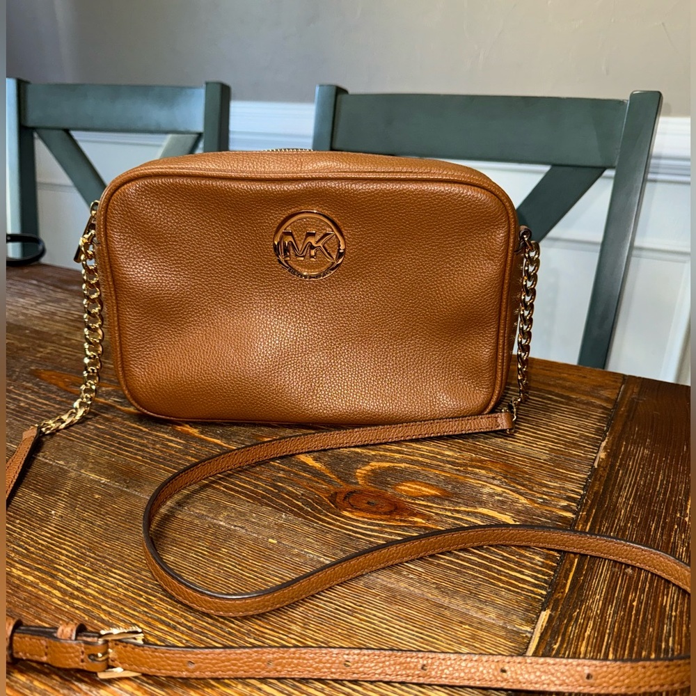 Michael Kors Crossbody